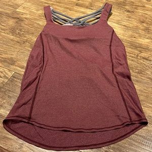 Lululemon flowy tank top with criss cross striped bra